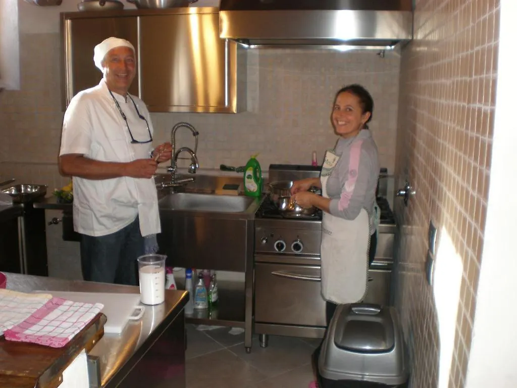Margherita Holiday Home Cortona