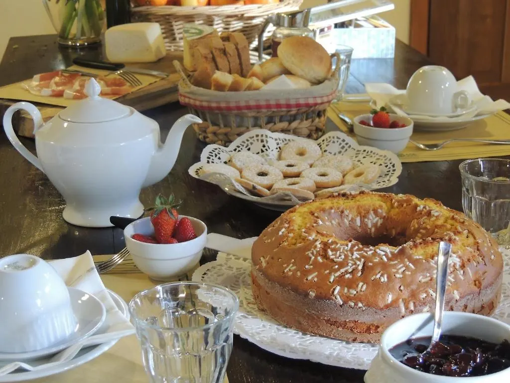 Farm stay Margherita Holiday Home Cortona